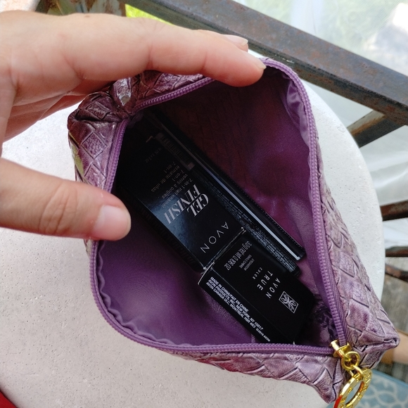 Avon Makeup Set - Picture 13 of 13